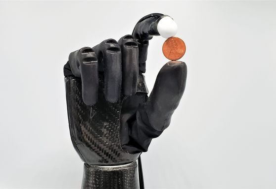 Robotics - how robot hands learn to feel